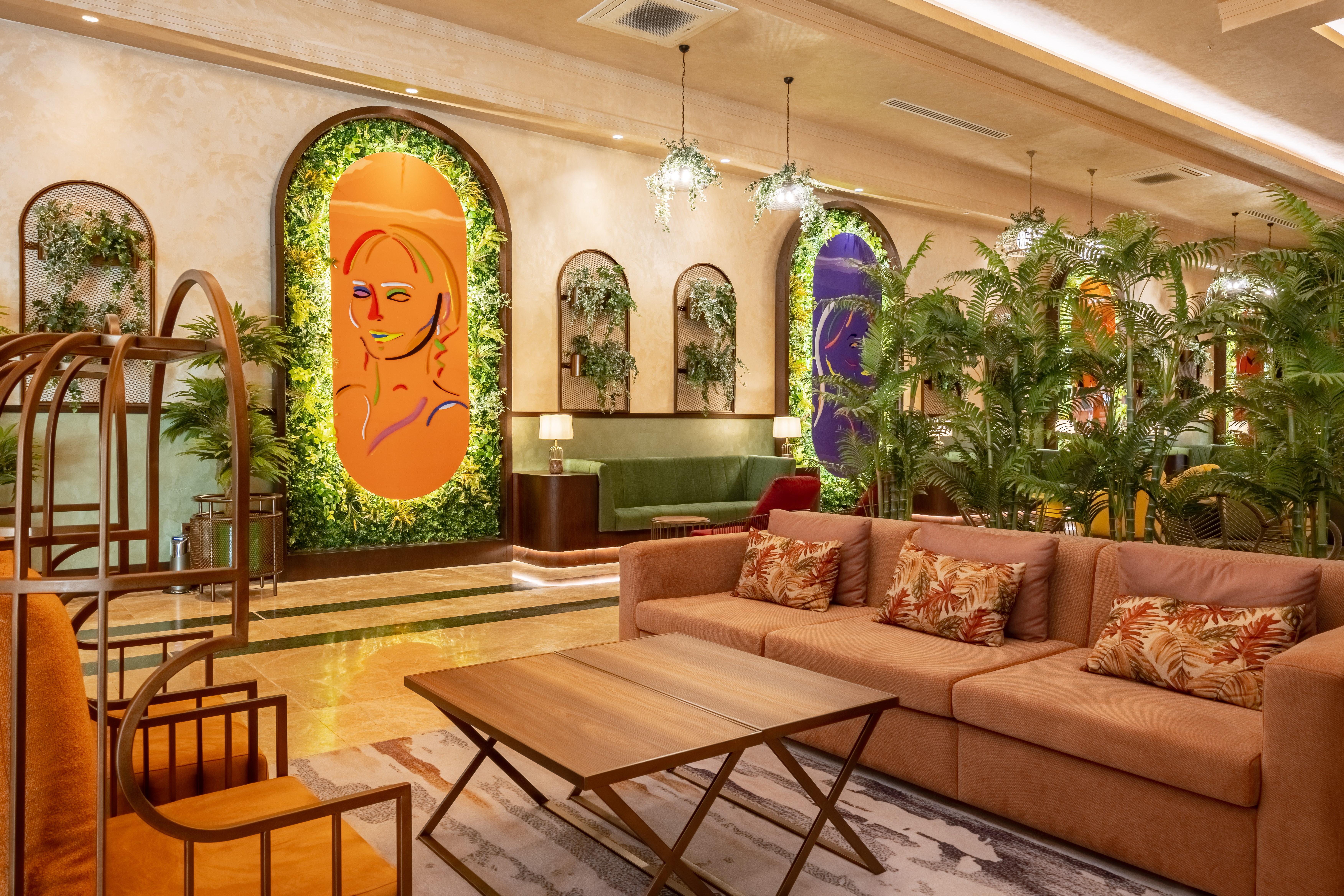 Megasaray Westbeach Antalia Esterno foto The lobby of the hotel