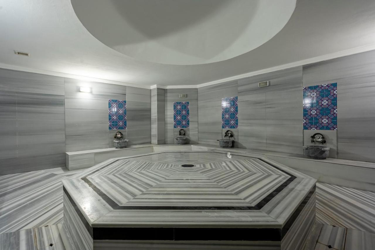 Megasaray Westbeach Antalia Esterno foto Turkish bath