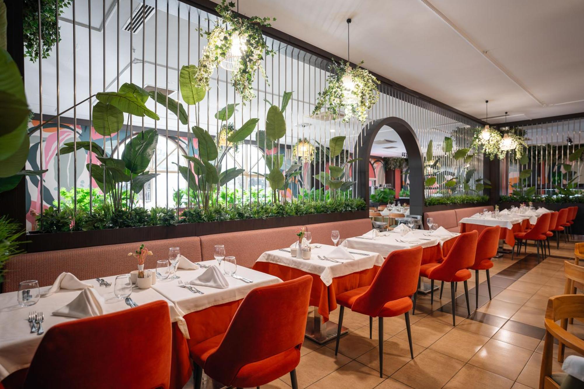 Megasaray Westbeach Antalia Esterno foto Restaurant interior